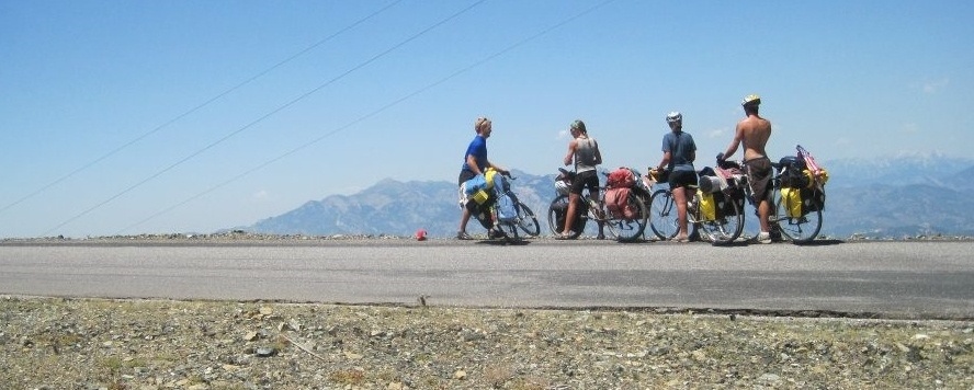 Guided-Cycle-Tour-161298-edited-242343-edited.jpg